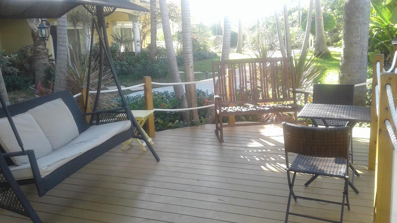 Queen Angel Resort Apartment Providenciales Exterior photo