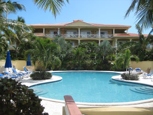 Queen Angel Resort Apartment Providenciales Exterior photo